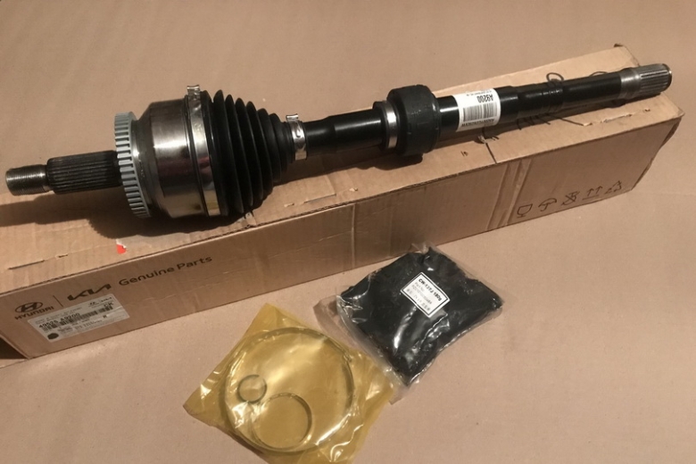 ������ ������ ������� �������� KIA Carnival 3 49525A9200