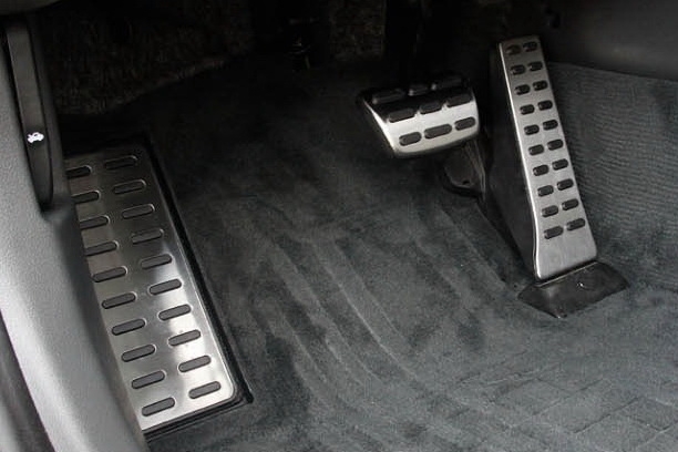 �������� �� ������ KIA Carnival KA4 ������������