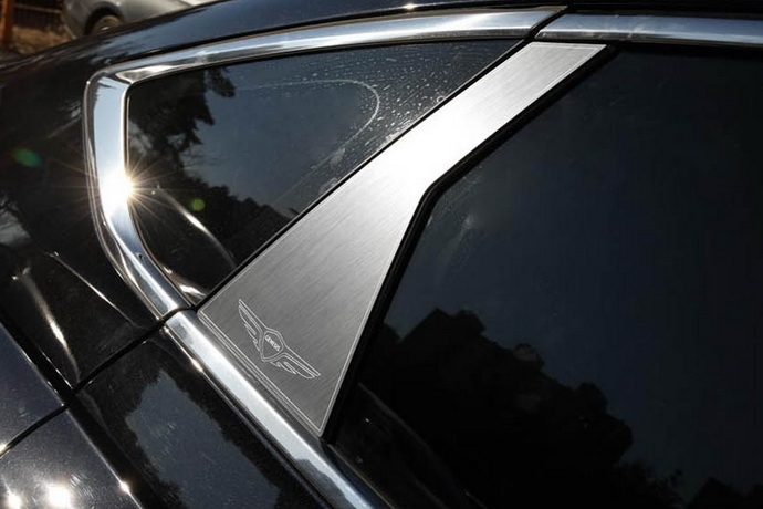 �������� ����� ������ ������ Genesis G80 RG3 Cayman