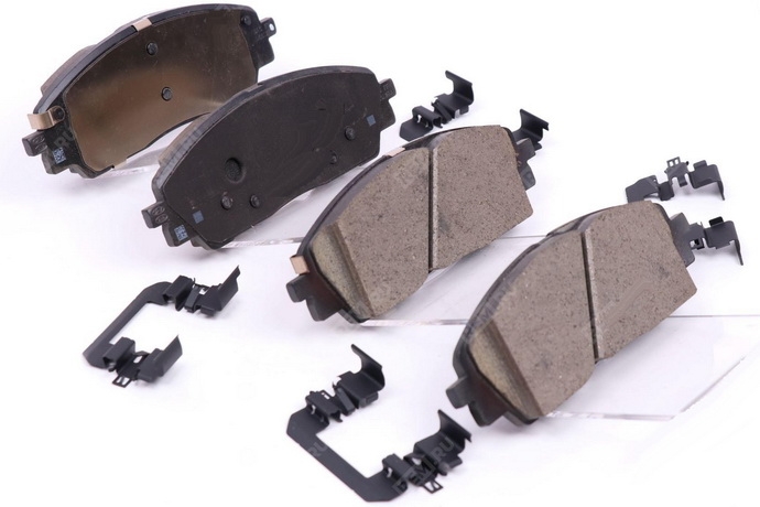 ������� ������ Genesis G70 ������������ 58302J5A25 ����� R17