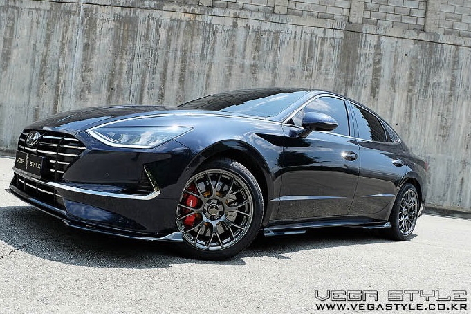 ����� Hyundai Sonata DN8 Vega Style