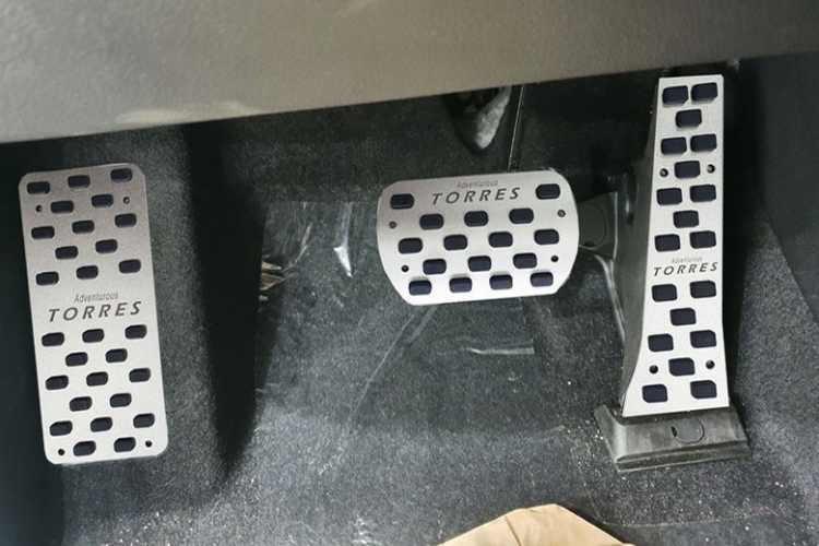 �������� �� ������ � �������� ��� ���� KGM Torres mayton