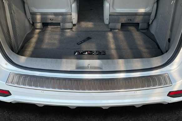 �������� �� ������ ������ KIA Carnival YP3 Mayton