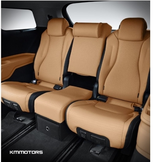 �������������� ������� 3 ���� ��� KIA Carnival 4 