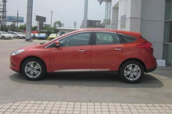   Ford Focus III 2011-  