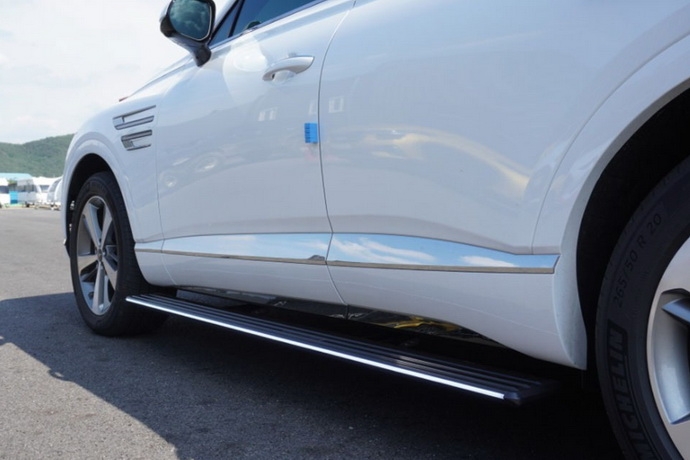 ������ Genesis GV80 ������������� ��������� Wing-Step