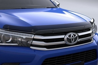   Toyota Hilux VIII 2015-2020  Toyota