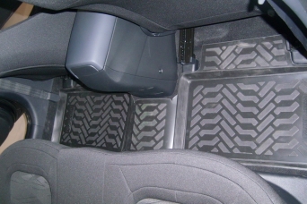 ������� � ����� KIA Ceed II ���������� � ����������� ������