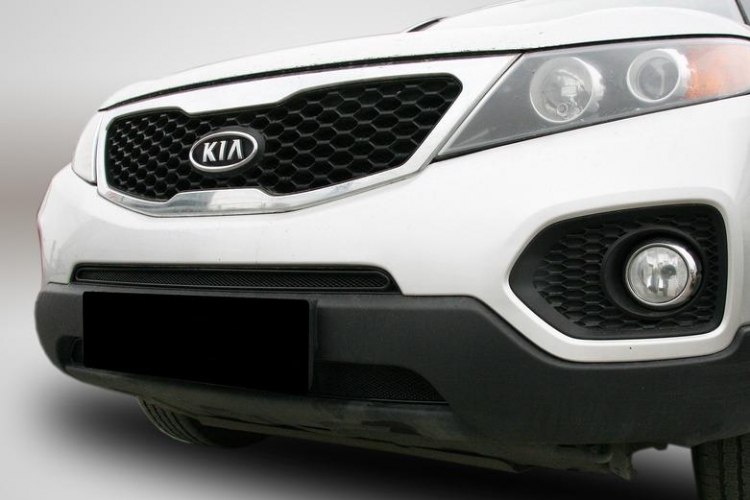 ������ ��������� KIA Sorento R 2009-2012 ������ 10 �� 