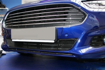   Ford Mondeo V 2014-    15 