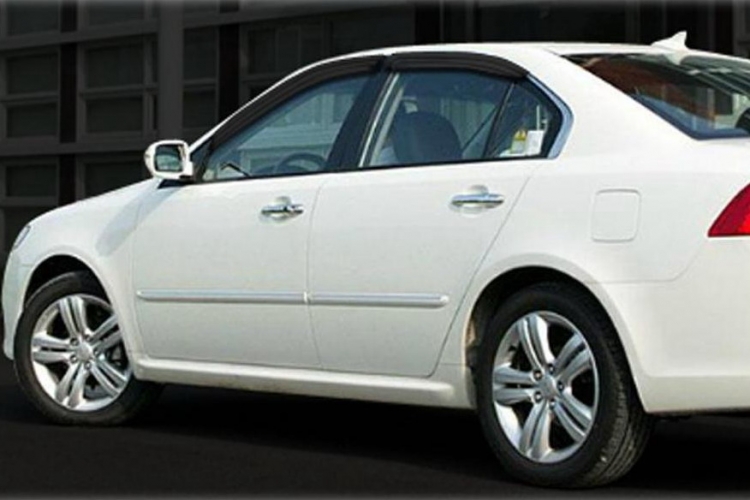 ���������� ������� ���� KIA Magentis II autoclover