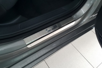 �������� �� ������ Hyundai Santa Fe IV ����������� �����