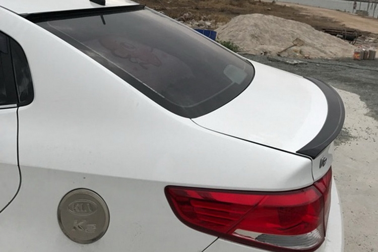 ������� KIA Rio III �� �������� lip