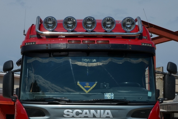      Scania R-420  