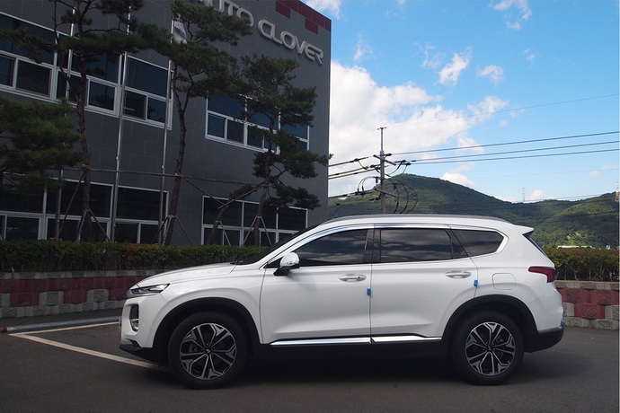 �������� ������ Hyundai Santa Fe IV ������������� autoclover